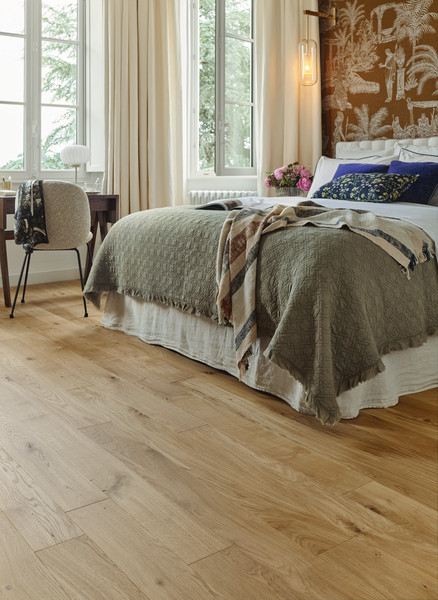 PARQUET DIVA 139 CLIC CHENE AUTHENTIQUE TOPAZE 14X139MM 4 CHANFREINS - VERNIS GRAND TRAFIC - SUPPORT HDF