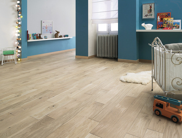 PARQUET SONATE R+L CHENE ZENITUDE BOIS FLOTTE 14X140MM 4 CHANFREINS - VERNIS MAT - MASSIF