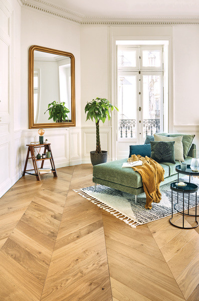 PARQUET POINT HONGRIE R+L 139 CHENE ZENITUDE MIEL 14X139MM 4 CHANFREINS - VERNIS MAT - SUPPORT CP