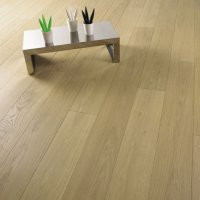 PARQUET MASSIF CHENE PURE VIEILLI 14X130MM SANS CHANFREINS - CHOIX RUSTIQUE/CAMPAGNE - HUILE NATURA