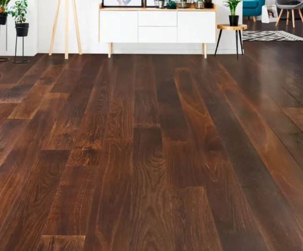PARQUET LOFT PRO CHENE CACAO 15X180MM 2 CHANFREINS - CHOIX RUSTIQUE/CAMPAGNE - THERMO/FUME VERNIS SATINE