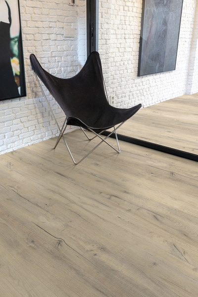 SOL CORETEC AUTHENTICS 1500+ SERIE 1500 50LVRE 121 WILLISTON 1520X180X8MM 4 CHANFREINS COLIS DE 2,75M2