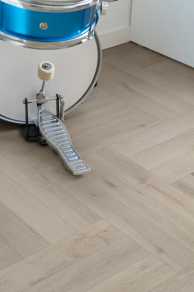 SOL CORETEC AUTHENTICS CHEVRONS 50LVREH 141 ALTO 660X110X8MM 4 CHANFREINS COLIS DE 2,32M2