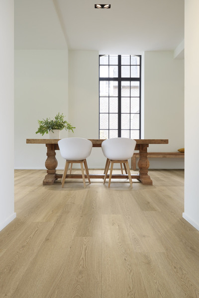 SOL CORETEC ESSENTIALS 1800+++ SERIES 50LVRE 2353 MUNSTER OAK 1830X228X8MM 2 CHANFREINS COLIS DE 2,50M2
