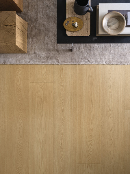 SOL STRATIFIE PERGO ODENSE PRO 4 CHANFREINS 2050X240X9.5MM L0263-06793 CHENE MALT - COLIS 2.952M2