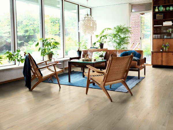 SOL STRATIFIE PERGO VISBY PRO 4 CHANFREINS 1380X190X8MM L0231-03374 CHENE LITTORAL - COLIS 1.835M2