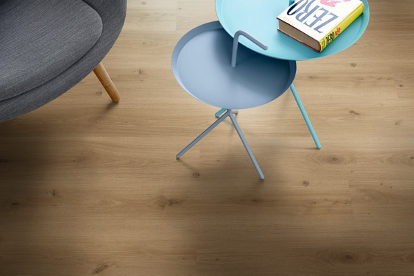 SOL STRATIFIE PERGO MANDAL PRO SANS CHANFREINS 1200X190X8MM L0247-05025 CHENE CABINE DOUX - COLIS 1.596M2