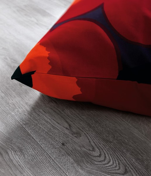 SOL STRATIFIE PERGO ESPOO 0V SANS CHANFREINS 1200X190X7MM L0364-04388 CHENE GRIS ELEGANT - COLIS 1.824M2