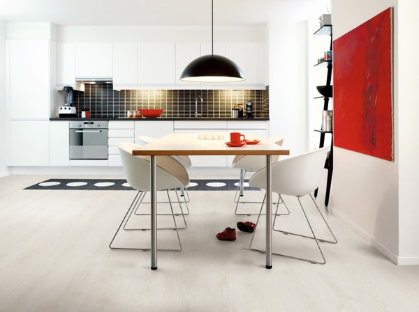 SOL STRATIFIE PERGO VISBY 4 CHANFREINS 1380X190X8MM L0331-03866 CHENE BLANC GIVRE - COLIS 1.835M2