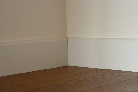 PLINTHE BLANCHE PRETE A PEINDRE 13X58X2200MM - PLINTHE ARRONDI