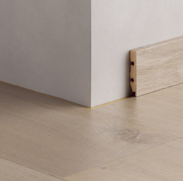 PLINTHE PERGO DROITE 2400 X 12 X 58MM  03373