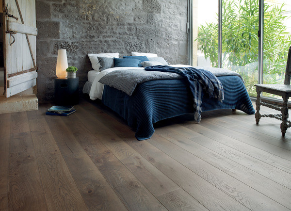PARQUET DIVA 184 CLIC CHENE ZENITUDE ARGILE 12X184MM 2 CHANFREINS - VERNIS MAT - SUPPORT HDF