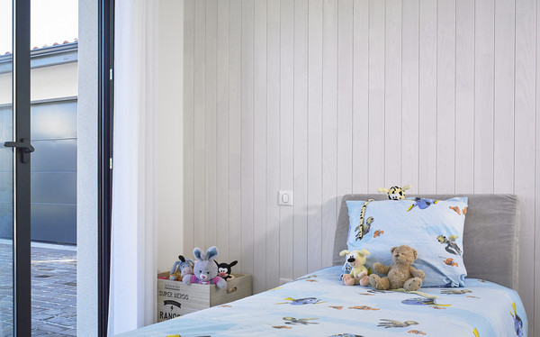 LAMBRIS PIN MARITIME PURE ESSENTIEL EDELWEISS 90X10X2500MM - COLIS DE 1.80M2